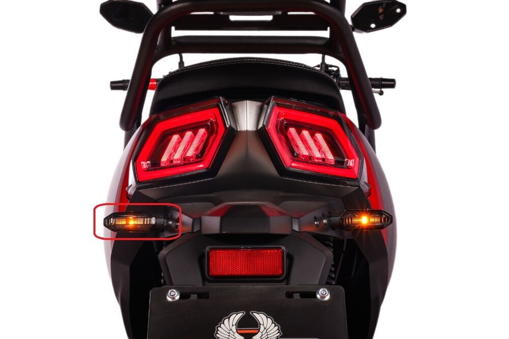 Xsuv 250 Arka Sinyal Sol