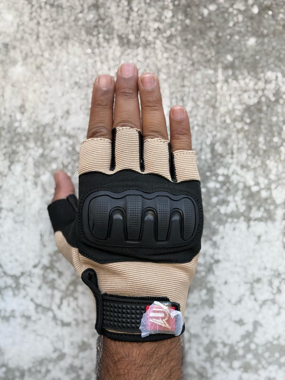 REVERTECH AURA - Krem / Yarım Parmak - Kaymaz Avuç İçi Özellikli Erkek Motosiklet Eldiveni