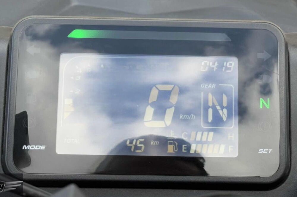 F320 Kilometre Saati