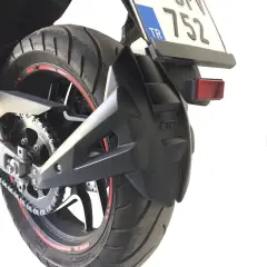 GP Kompozit Bajaj Dominar 250 / 400 2017-2026 Uyumlu Arka Çamur Sıyırıcı Siyah