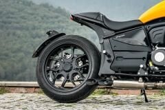 Regal Raptor Pilder 250