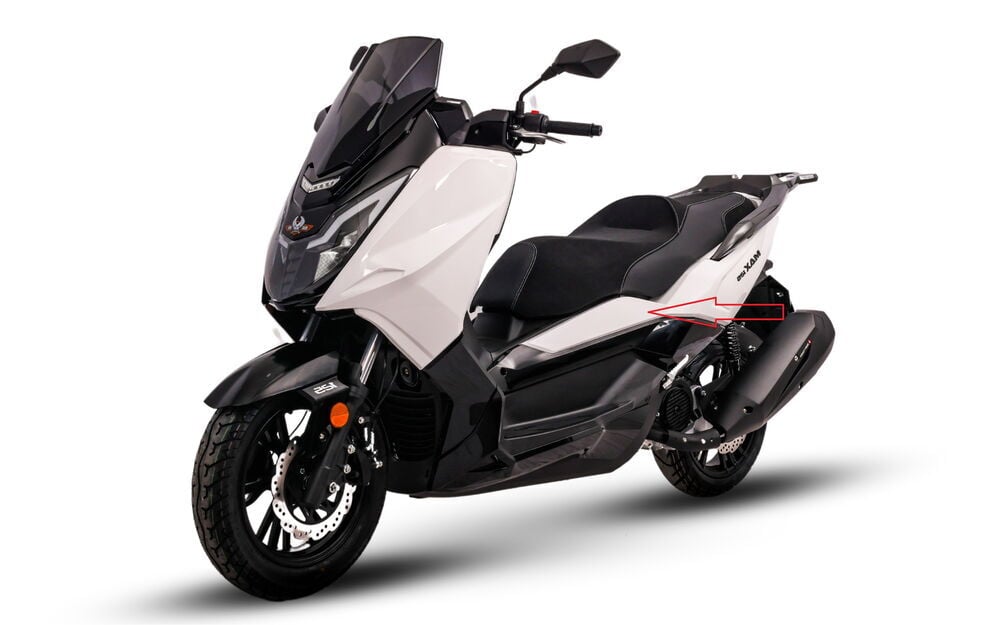 Max 125 İç Yan Kapak Üst Grenaj Beyaz Sol